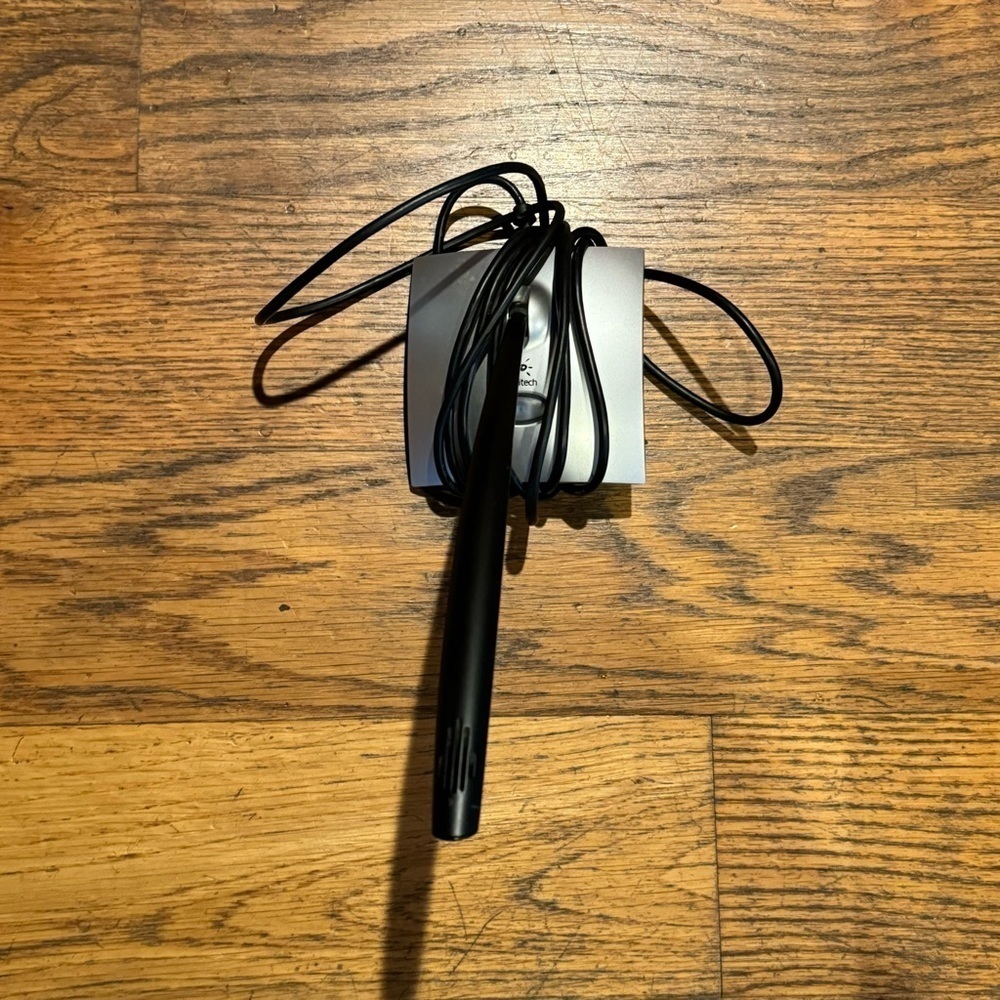 Logitech External MicroPhone - Picture 3 of 9